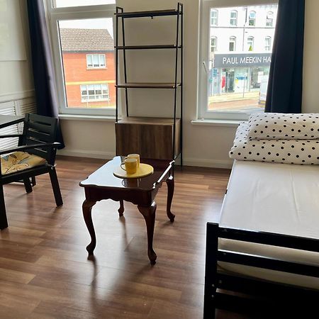 Entire Yellowapt Near Belfast City Centre - Free Parking - Up To 3 Guests - 2 Beds المظهر الخارجي الصورة